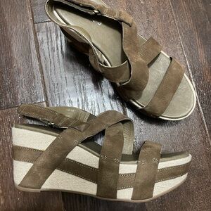 Antelope Brown Wedge Sandals